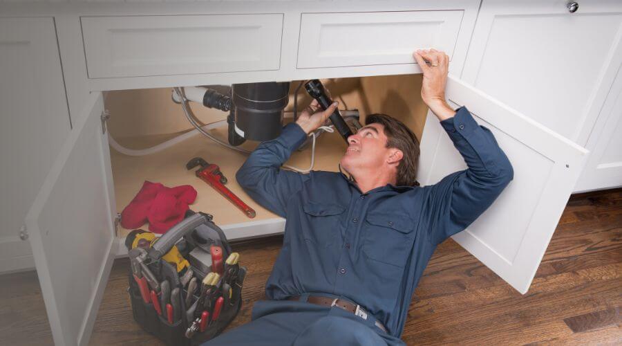 Local tankless water heater installation in Freeport, TX